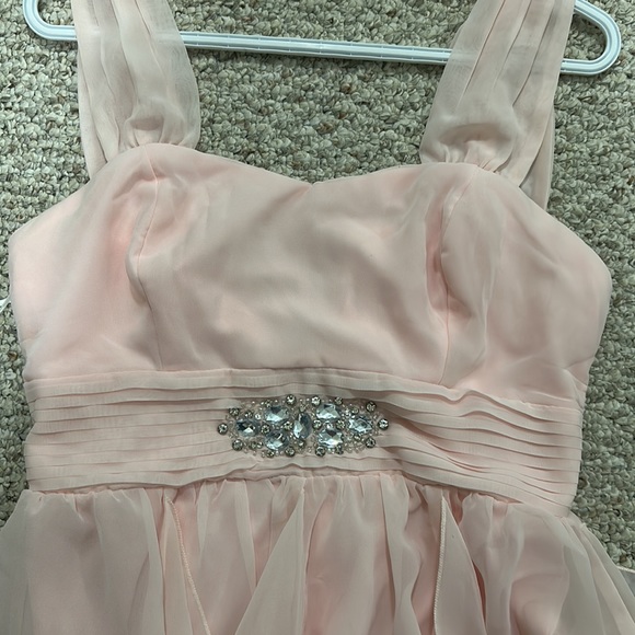 High-Low Chiffon Dress - Picture 3 of 3